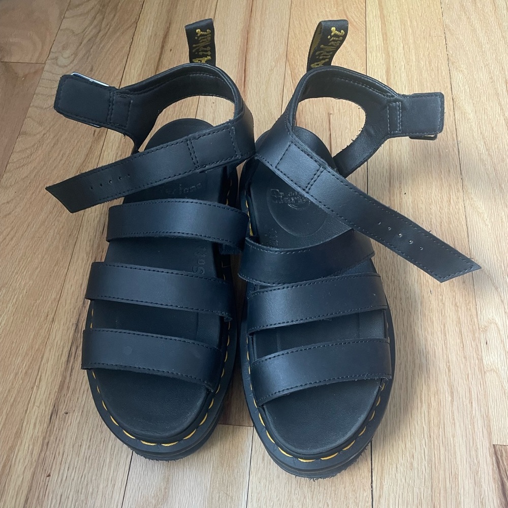 Doc marten sandals size 8 women’s
